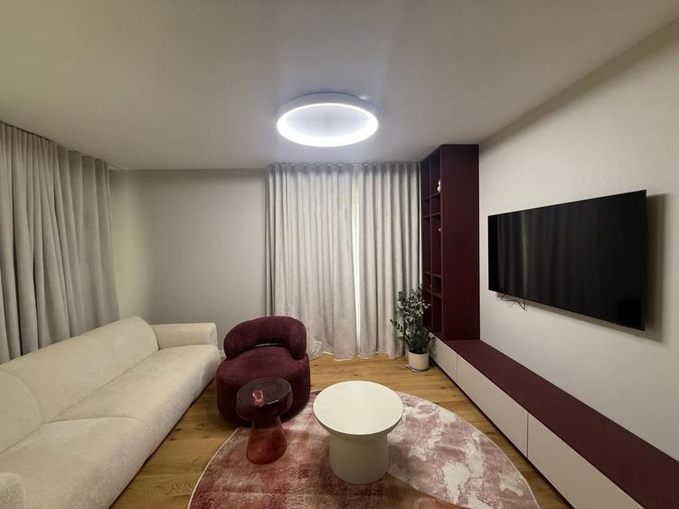 Apartament zona Unirii | 3 cam | Mobilat Lux | Terasa 145 mp | Parcare