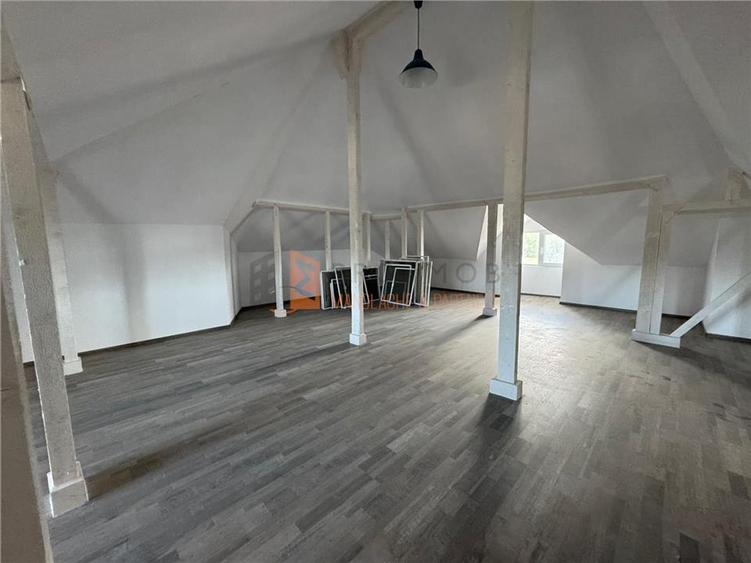 Casa tip S+P+1E+M in zona Gura Calnaului