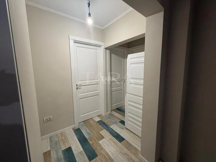 Apartament modern cu 3 camere, garaj și parcare, în zonă liniștită. - 7