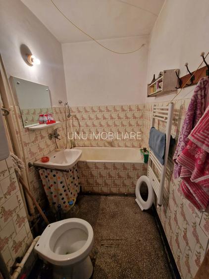 Tatarasi-Liceul Cuza-2 Camere Decomandat-bloc fara risc - 2