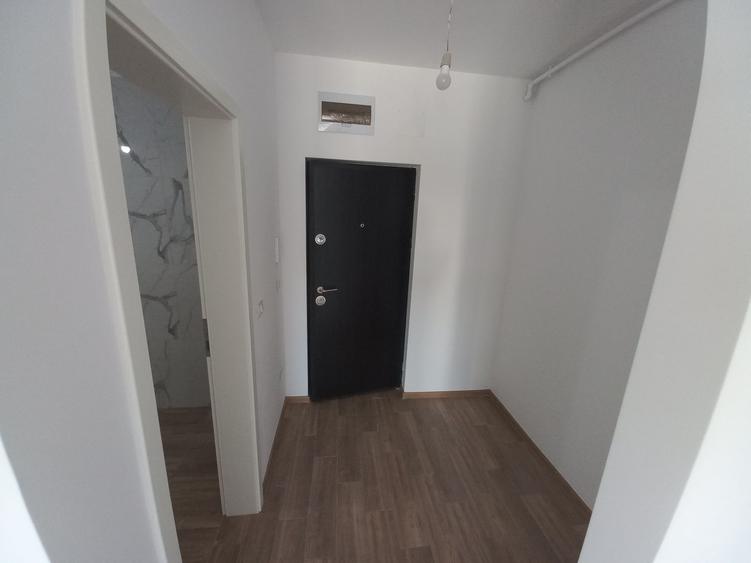 Pret avantajos. Finisaje premium. Etaj intermediar. Langa Profi.