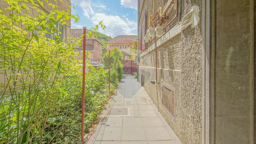 Apartament la Vilă | 2 Camere | Garaj | Lângă AFI Brașov
