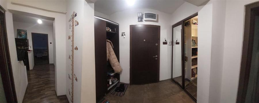 Apartament 3 camere, zona Garii, Etaj 2 in suprfata de85 mp