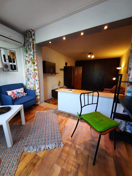 2 camere Titan - Piata Minis