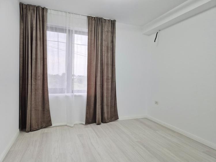 Casa duplex de inchiriat | 140 mp utili | 3 dormitoare | Curte | Otopeni