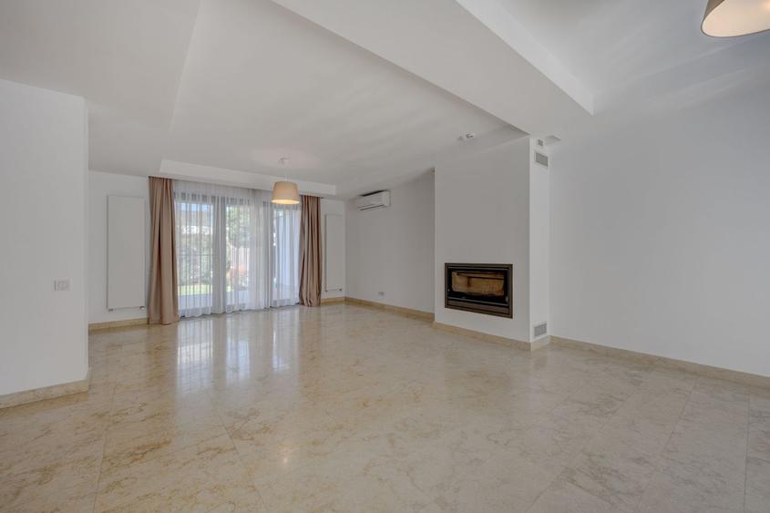 INDIVIDUAL Villa, 4 rooms, 255sqm, Oxford Gardens Pipera!