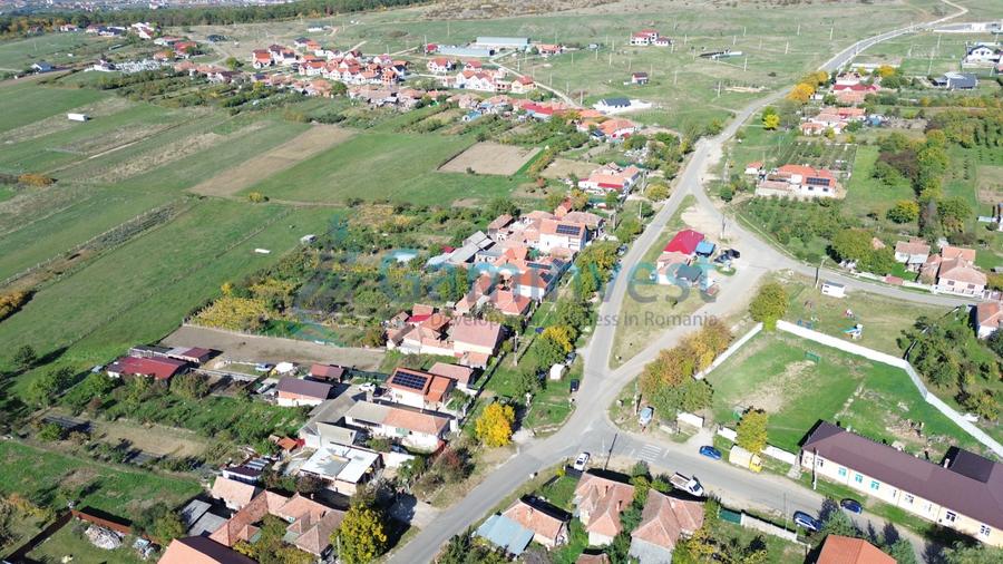 Casa de vanzare EXCLUSIVITATE, teren 1439 mp , Bihor