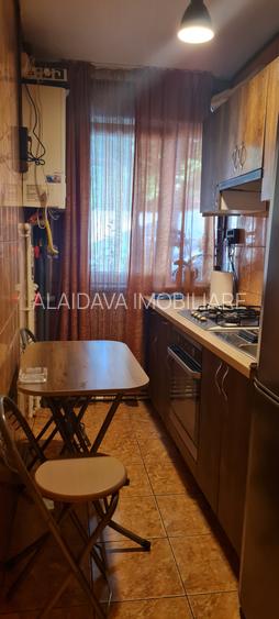 Casa de Cultura_apartament 2camere,pret 77.900E - 10