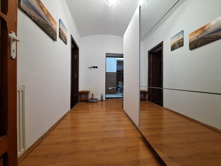 Apartament spatios cu 2 camere | cladire istorica | curte comuna | Iosefin