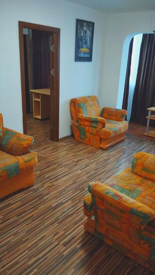 Apartament 3 camere de închiriat – Tomis Nord | 500 €/lună