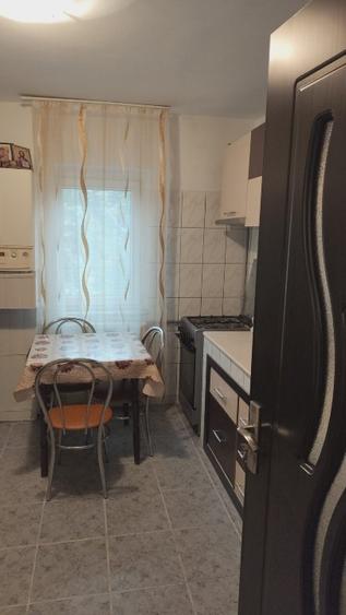 Apartament luminos cu 3 camere | Etaj 1, vedere mixtă și balcon spre Faleză