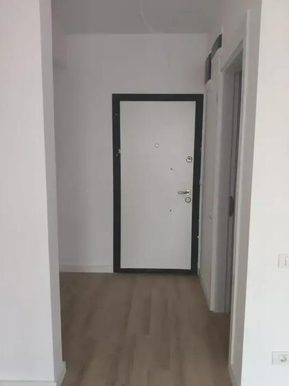Studio modern cu terasă spectaculoasă 43 mp Metrou I Petrache Poienaru