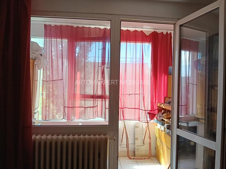 Apartament 3 camere zona 1 Decembrie 1918 - 6