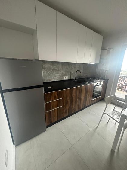 MUTARE RAPIDA! Apartament 2 camere decomandat, Trapezului,