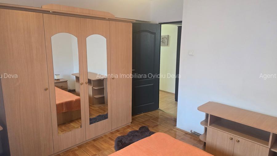Inchiriez apartament 2 camere decomandat in Deva, zona Spitalului Judetean et 2 - 10