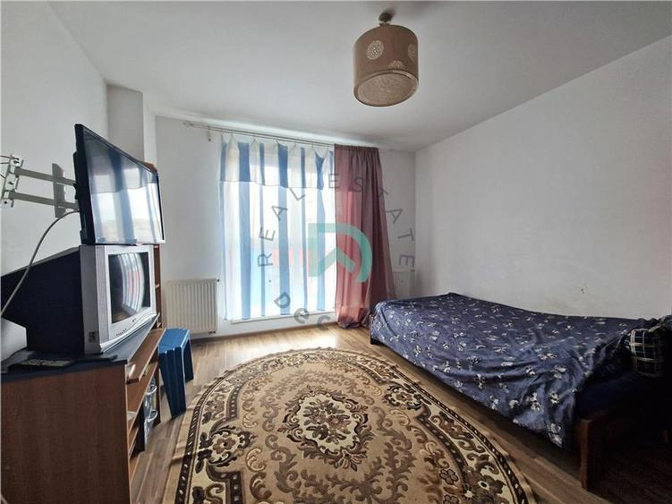 Apartament 2 camere, parcare, Coresi, Tractorul