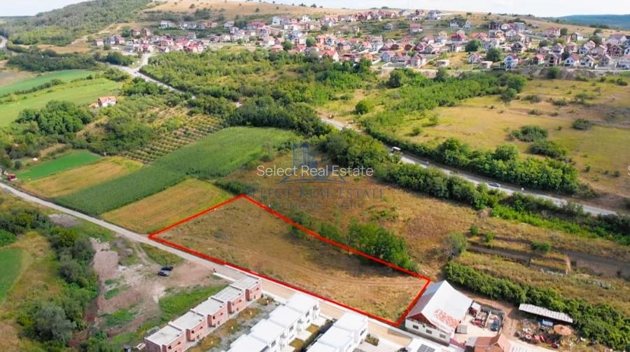 Teren intravilan 2500 mp \Sibiu \Sura Mare - 2