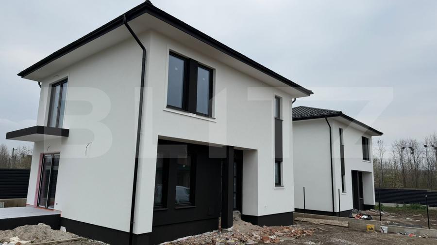 Casa moderna, materiale premium, 150 mp construiti, zona rezidentiala Scheia