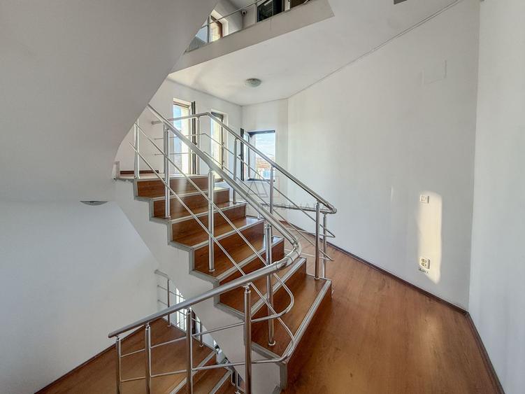 Spatiu de Birouri Sau Comercial | Soseaua Chitilei | Parcare
