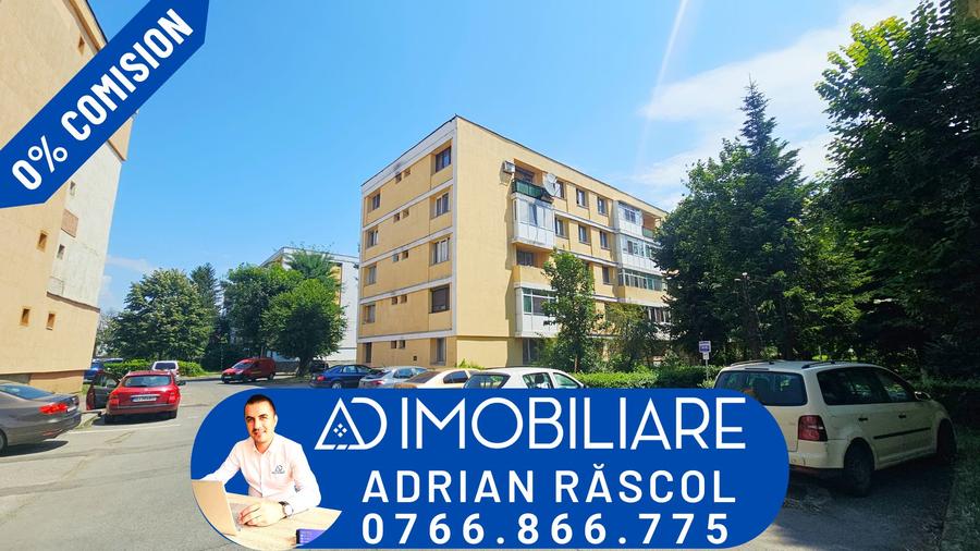Apartament 3 camere decomandat de vânzare - zona Centrală – strada General Crist
