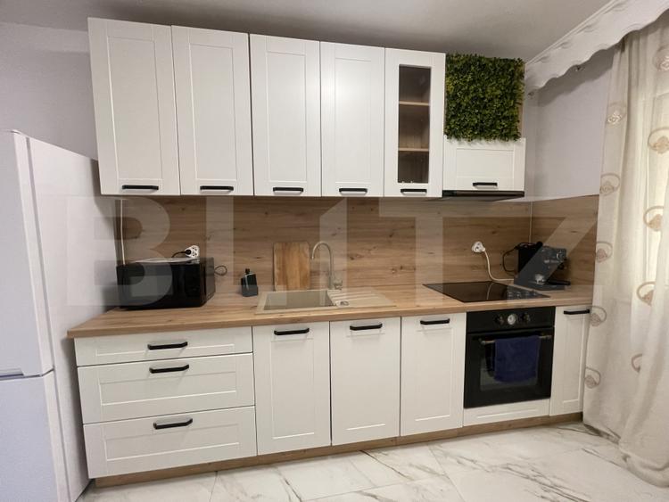 Apartament 3 camere, 65 mp, zona Centrala