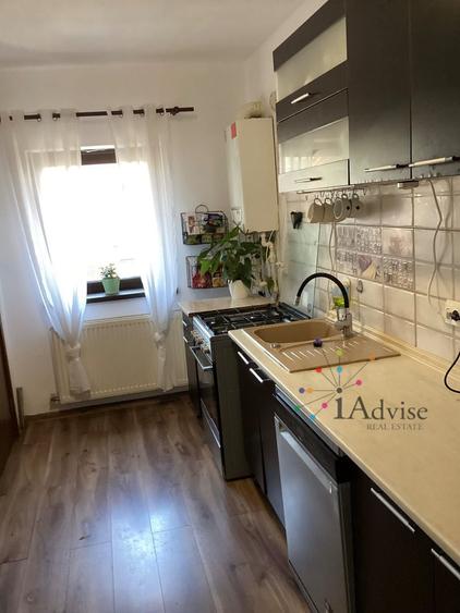 CASA TIP DUPLEX CU 5 CAMERE IN SANPETRU