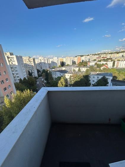 Apartament de vanzare 2 camere decomnadate direct de ;la proprietar PF