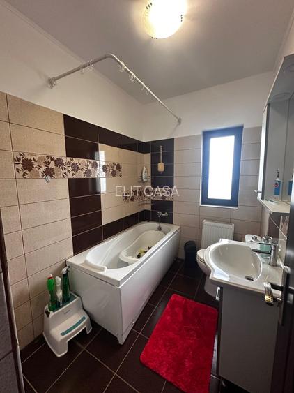 Casa, Valea Adanca, 4 camere - 8