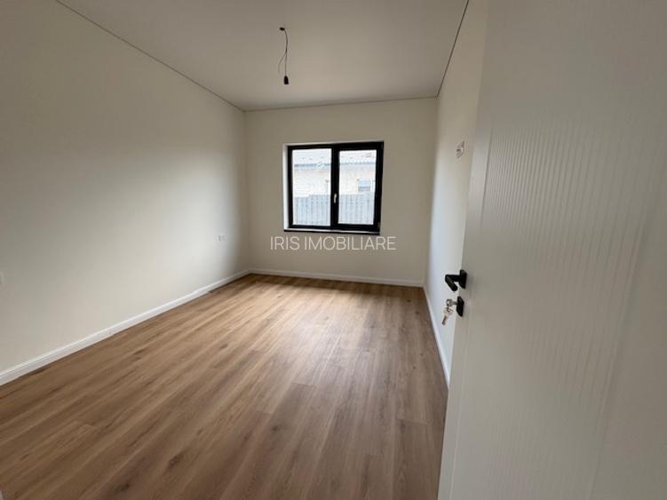 Locuinta premium! Casa single,4 camere,2 bai,teren 450mp,view superb! - 6