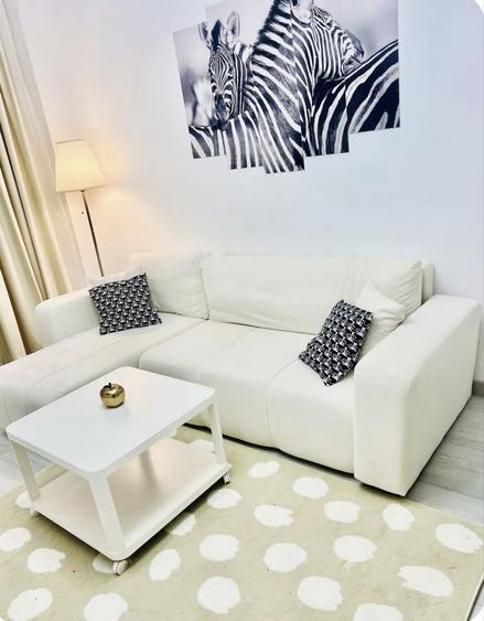 De Inchiriat 2 camere Rin Grand Hotel, parcare, magazine in complex