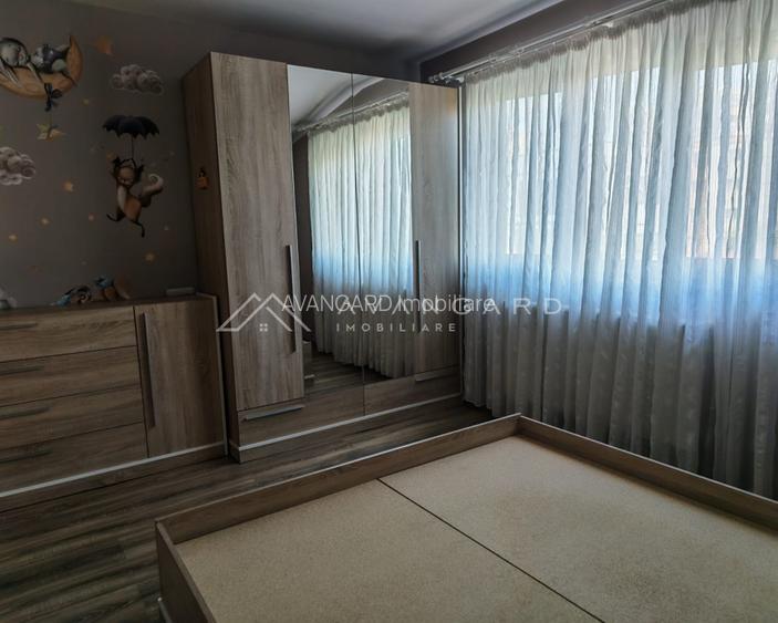 Apartament 4 camere, cartier Între Lacuri, loc de parcare - 8