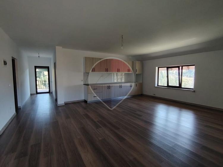 Vilă nouă 495mp, situată in bazinul Dornelor