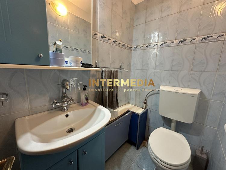 Apartament 3 camere | 68 mp | 2 Bai | Balcon | Pivnita | CETATE Mercur | Mobilat