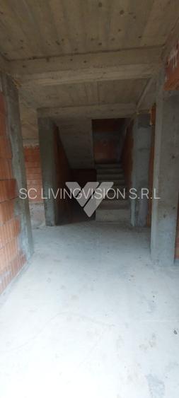 Casa la rosu cu fundatie si structura solida pe 2 niveluri in Cisnadie, - 6