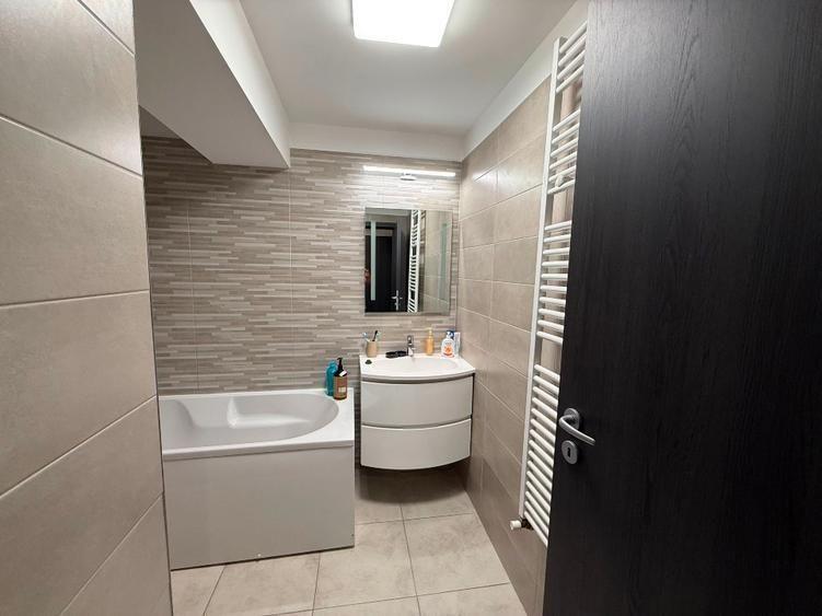Vanzare Apartament 4 camere 100 mp Moghioroș Park Residence