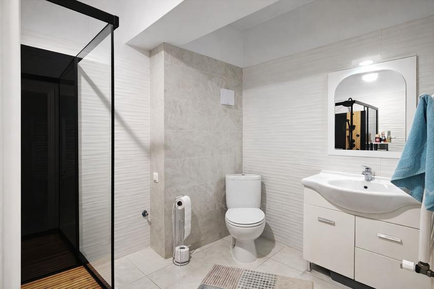 Apartament 3 camere, 2 bai, bloc nou, zona 9 Mai, Ploiesti