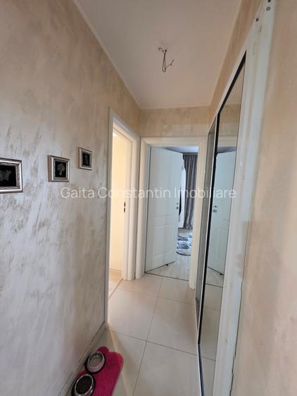 3 Camere - loc parcare - Corvaris Residence 21 - Aparatorii Patriei - 12