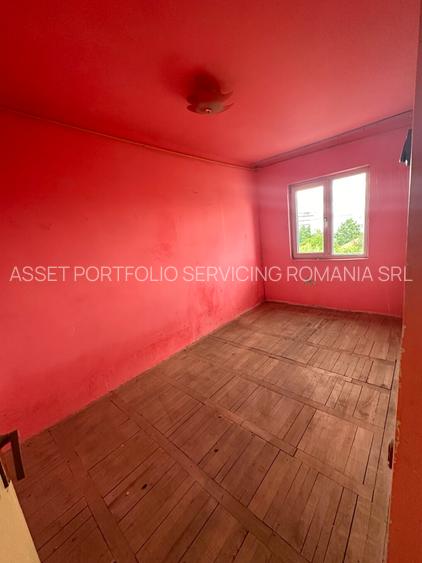 APARTAMENT 3 CAMERE - ROSIORII DE VEDE - - 5