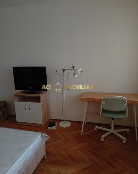 Garsoniera de inchiriat | Romana | Metrou | Nou | Balcon