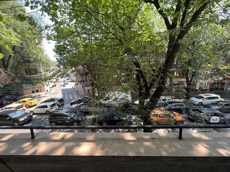2 Camere Pretabil Birou Zona Armeneasca