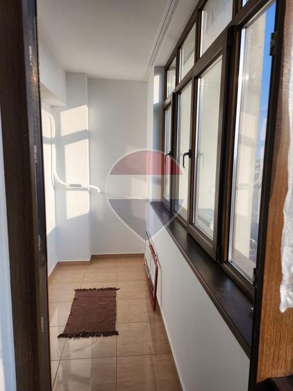Apartament 2 cam, sector 1, Colosseum Mall, Complet mobilat, an 2015