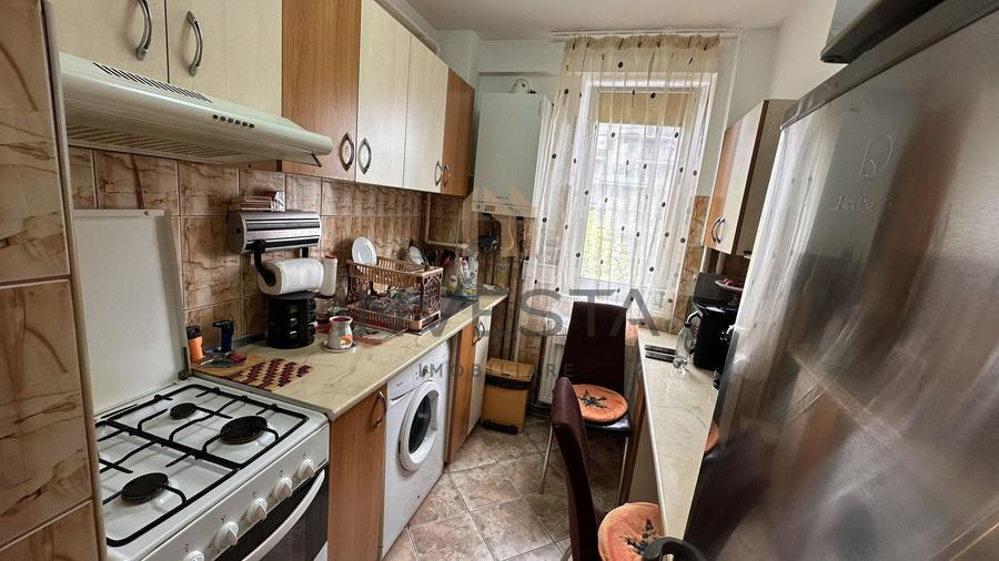 Apartament 2 camere, Etaj Intermediar, zona strazii Unirii!