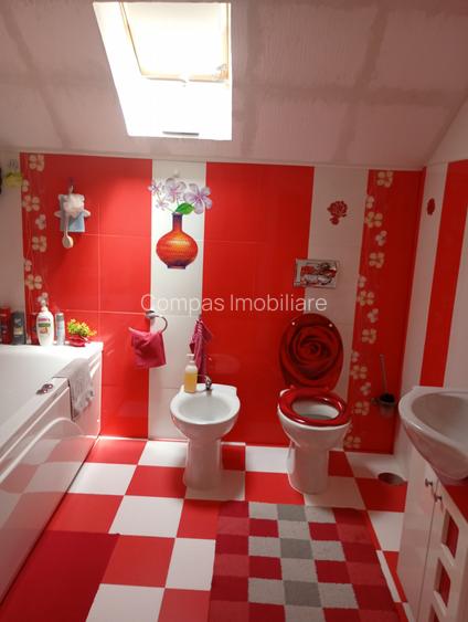 Casă cu venit din chirie, în buricul târgului – locuință + spațiu comercial - 15