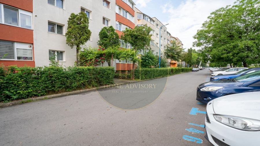 Apartament 3 camere decomandat | Loc de parcare
