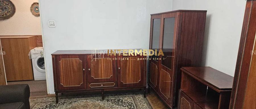 DE VANZARE Apartament 2 camere  în Alba Iulia ZONA CENTRALA - 2