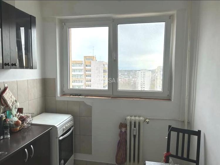 2 camere 64 mp metrou 1 Decembrie - 4