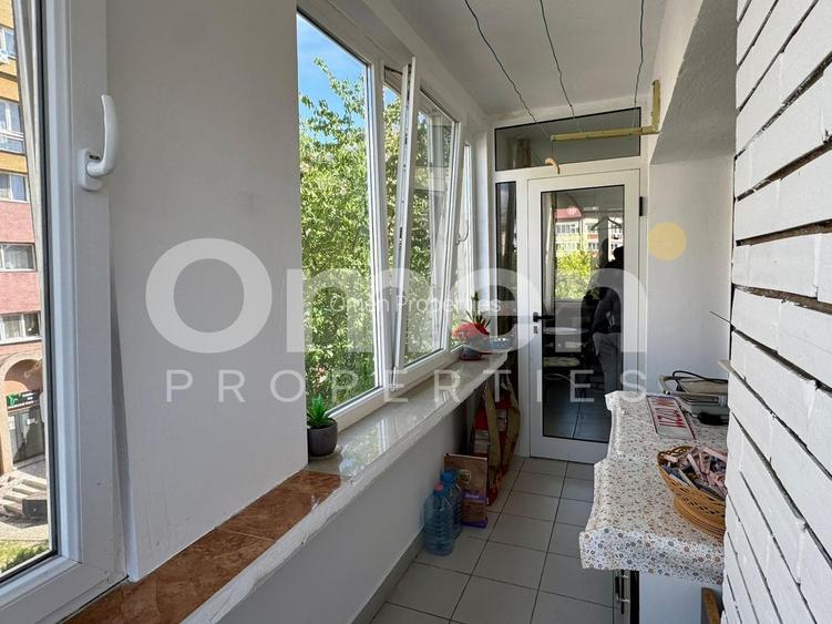 Apartament 3 camere de vânzare | etaj 2 | Bulevardul Traian - 8