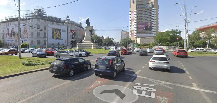 Metrou Universitate sp 37 mp trafic intens pietonal vizibilitate buna