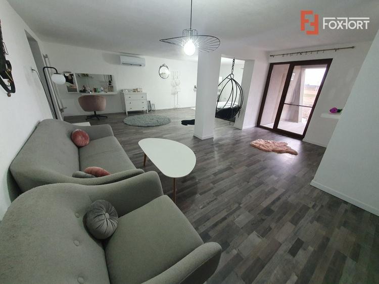 COMISION 0% Casa individuala cu 5 camere si teren de 669 mp - Sag