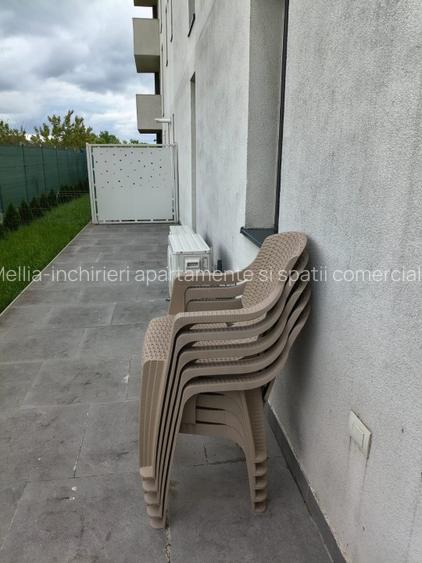 Ap 2 camere+2 terase+1 loc de parcare